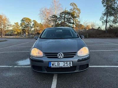 Begagnad 2005 VW Golf IV Halvkombi | 32 000 kr (Lite dyr)