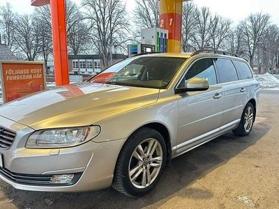 Silver Begagnad 2016 Volvo V70 Kombi | 144 900 kr