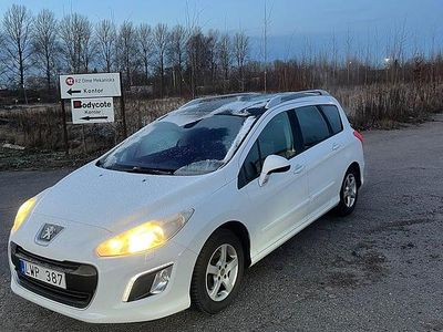 Vit Begagnad 2011 Peugeot 308 SW Kombi | 44 500 kr (Marknadspris)