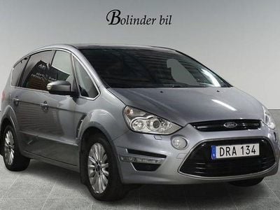 Grå Begagnad 2014 Ford S-MAX Business Edition Minibuss | 89 800 kr (Marknadspris)