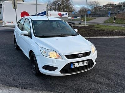 Begagnad 2010 Ford Focus Halvkombi | 26 900 kr (Bra pris)