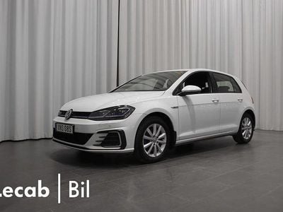 Begagnad VW Golf VII GTE 150 HK (110 kW) 2020 Pure white