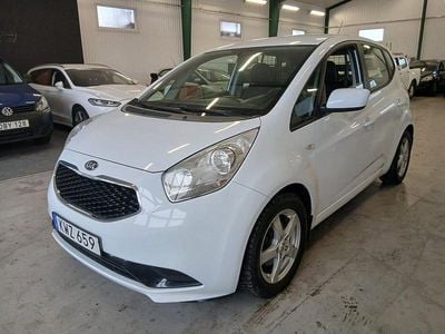 Begagnad Kia Venga 90 HK (66 kW) 2016 Vit Halvkombi
