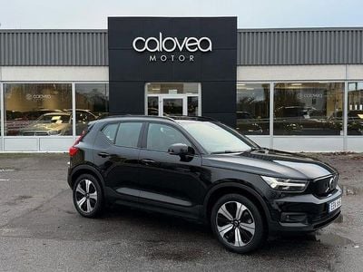 Svart Begagnad 2022 Volvo XC40 Single Motor SUV | 259 900 kr (Superpris)
