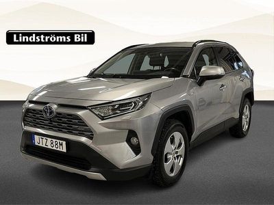 Silver Begagnad 2020 Toyota RAV4 Hybrid Executive SUV | 339 900 kr (Marknadspris)