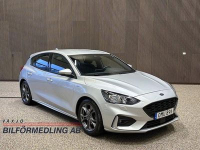 Grå Begagnad 2018 Ford Focus ST-Line Halvkombi | 119 000 kr (Lite dyr)