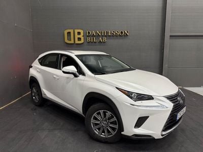 Lexus NX300h
