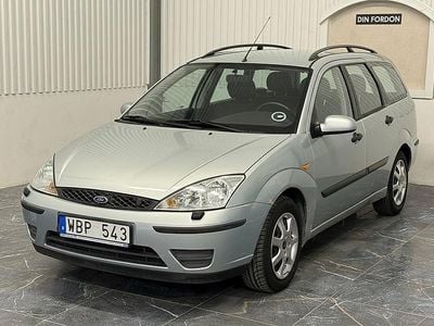 Ljusgrön Begagnad 2004 Ford Focus Kombi | 24 900 kr (Marknadspris)