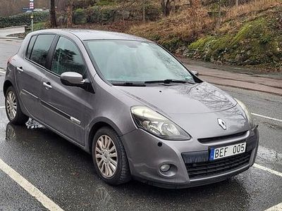 Begagnad 2011 Renault Clio R.S. Halvkombi | 27 700 kr (Marknadspris)