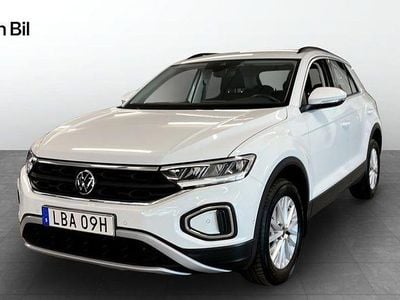 Vit Begagnad 2022 VW T-Roc Life SUV | 219 900 kr (Marknadspris)