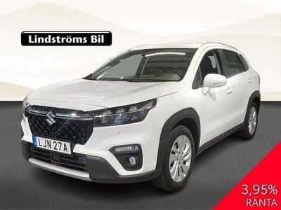 Vit Begagnad 2023 Suzuki SX4 S-Cross SUV | 289 000 kr (Marknadspris)