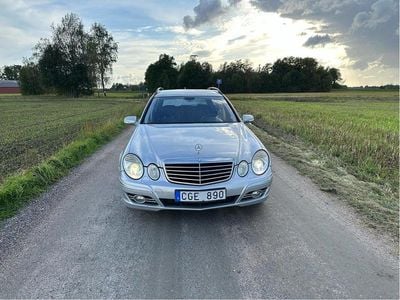 Mercedes E220