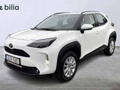 Begagnad Toyota Yaris Cross Active 92 HK (67 kW) 2024 Vit SUV