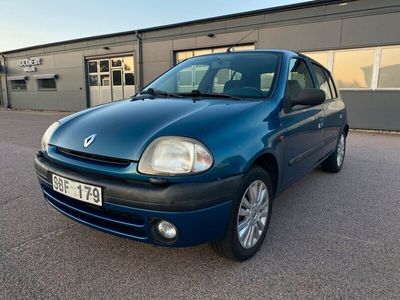 Renault Clio II