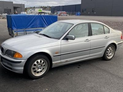 begagnad BMW 320 i Sedan Euro 3