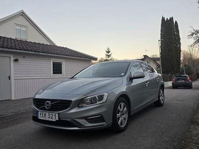 Begagnad 2017 Volvo S60 Sedan | 149 000 kr