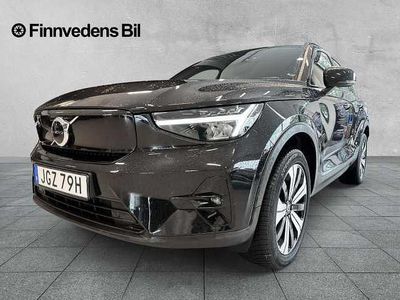 Svart Begagnad 2023 Volvo XC40 Plus SUV | 339 900 kr