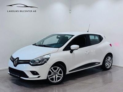 Begagnad Renault Clio IV Zen 90 HK (66 kW) 2017 Vit