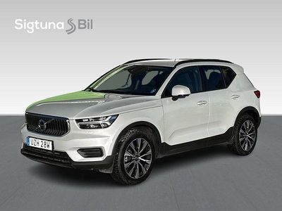 Silver Begagnad 2019 Volvo XC40 Kinetic SUV | 279 900 kr (Marknadspris)