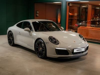 Porsche 911 Carrera S