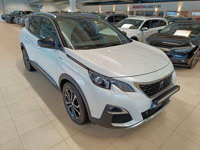 begagnad Peugeot 3008 GT HYBRID4 AWD 1.6+13.2 kWh EAT Vhjul Drag M&K