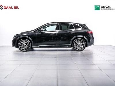 Svart Begagnad 2024 Mercedes EQE350 AMG line SUV | 719 700 kr (Superpris)