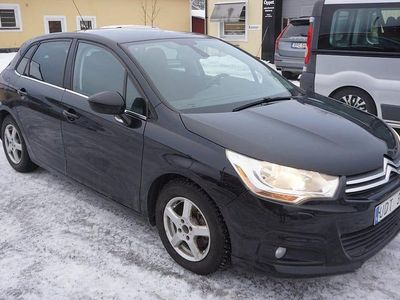 Svart Begagnad 2010 Citroën C4 Halvkombi | 44 900 kr (Marknadspris)