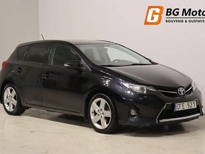 Svart Begagnad 2012 Toyota Auris Comfort Halvkombi | 59 900 kr (Marknadspris)