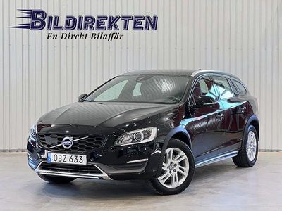 Begagnad Volvo V60 CC Summum 190 HK (139 kW) 2016 Svart Kombi