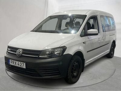 Vit Begagnad 2017 VW Caddy Maxi Life Life Minibuss | 135 000 kr (Marknadspris)