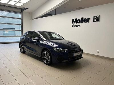 Navarrablå metallic Begagnad 2025 Audi A3 S-Line Sedan | 299 000 kr (Bra pris)