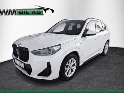 Vitmetallic Begagnad 2024 BMW X1 M Sport SUV | 479 000 kr (Marknadspris)