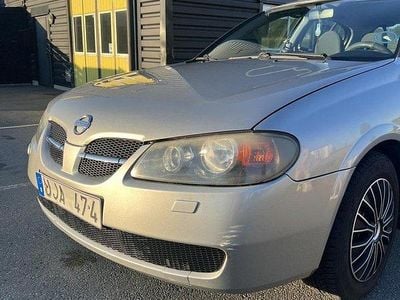 Nissan Almera
