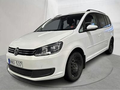 Vit Begagnad 2014 VW Touran Minibuss | 90 000 kr (Lite dyr)