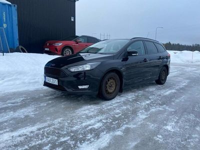 begagnad Ford Focus Kombi 1.0 EcoBoost Euro 6