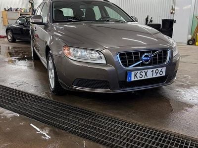 Begagnad Volvo V70 145 HK (106 kW) 2011 Kombi