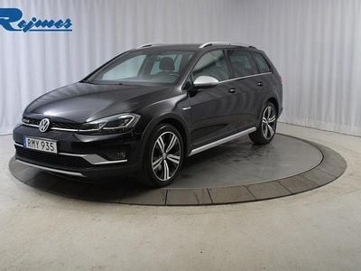 Svart Begagnad 2017 VW Golf Alltrack Kombi | 174 000 kr (Marknadspris)