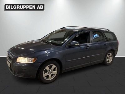 Blå Begagnad 2010 Volvo V50 Kinetic Kombi | 49 900 kr (Lite dyr)