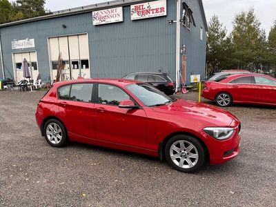 begagnad BMW 118 d xDrive 5-dörrars 143hk