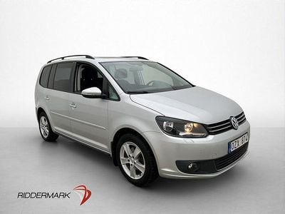 Begagnad VW Touran 105 HK (77 kW) 2013 Silver Minibuss