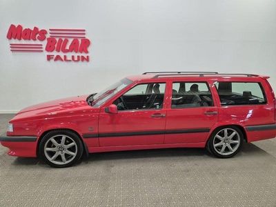 Begagnad Volvo 850 226 HK (166 kW) 1997 Röd Kombi
