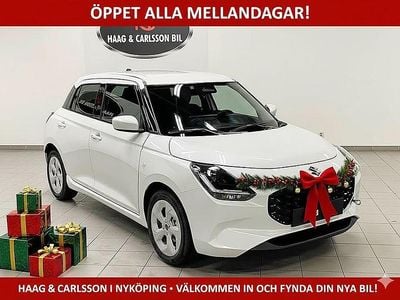 Vit Ny 2025 Suzuki Swift Halvkombi | 249 000 kr (Marknadspris)