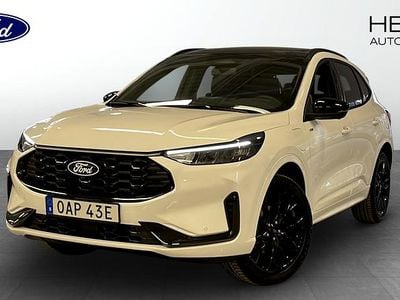 Frozen white Ny 2025 Ford Kuga ST-Line X SUV | 494 000 kr (Dyr)