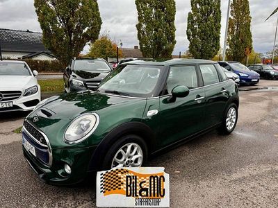 Begagnad Mini Cooper S 192 HK (141 kW) 2017 Grön Halvkombi
