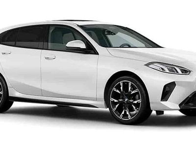 Vit Ny 2026 BMW 120 Halvkombi | 461 600 kr