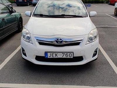 Toyota Auris Hybrid