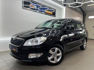 Svart Begagnad 2011 Skoda Fabia Elegance Halvkombi | 69 900 kr (Dyr)