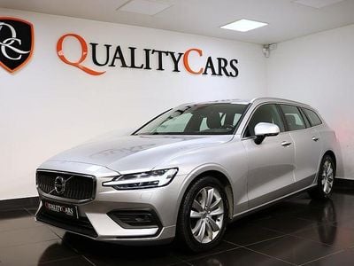 Begagnad Volvo V60 Momentum 190 HK (139 kW) 2020 Silver Kombi