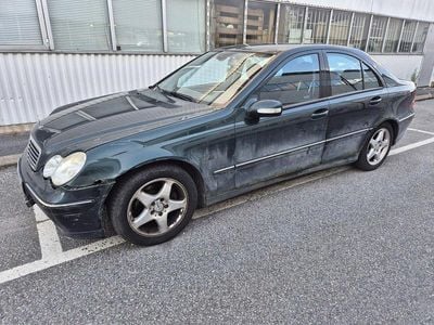 Mercedes C180