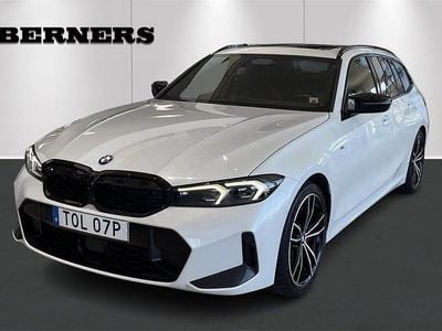 Vit Begagnad 2023 BMW M340 M Sport Sedan | 648 900 kr (Marknadspris)
